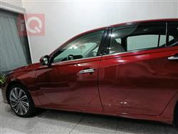 نيسان ألتيما